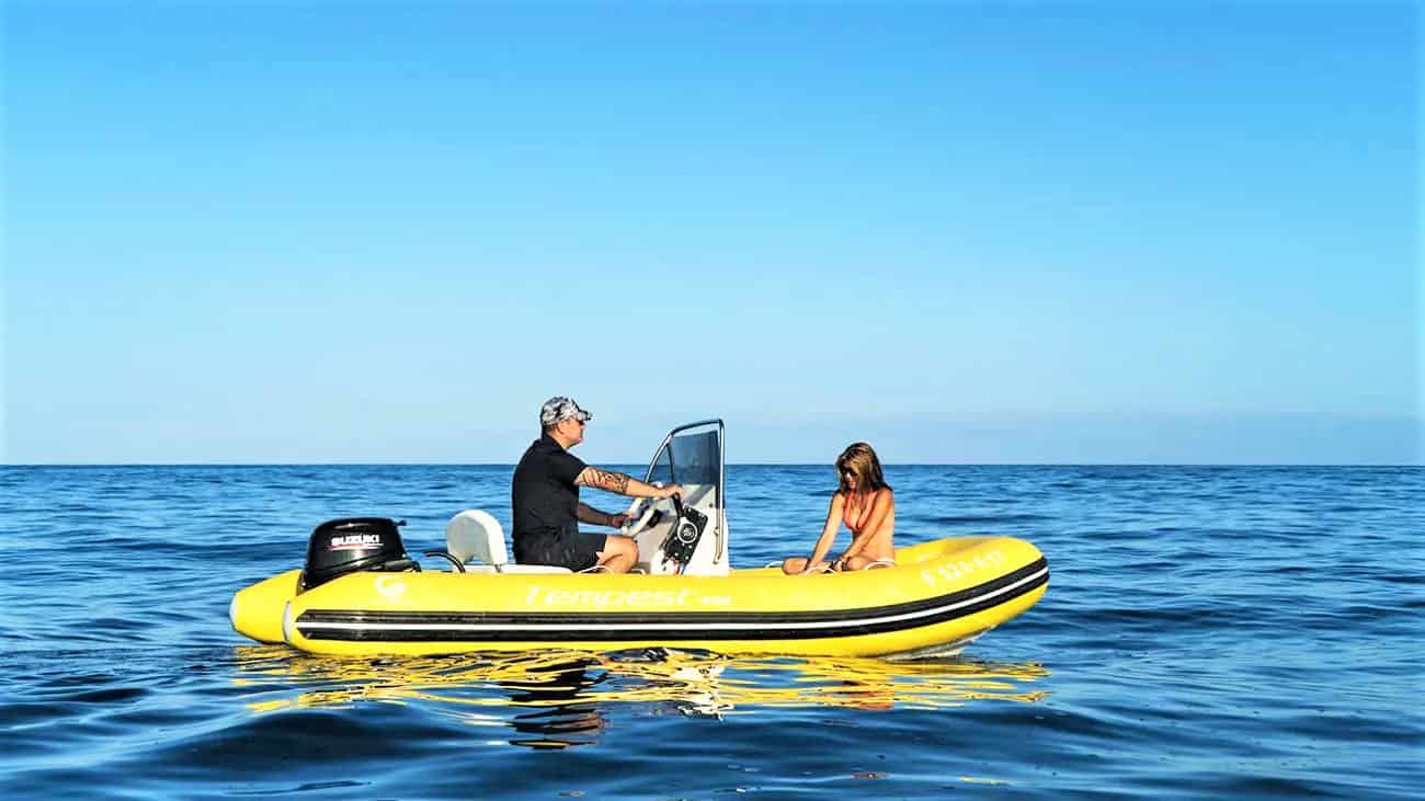 Alquiler de barco semirigido en tenerife sin licencia