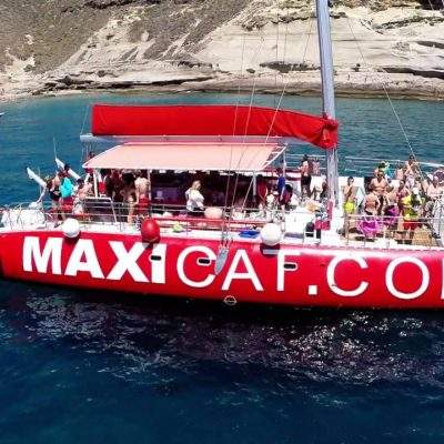 			Excursión a Los Acantilados de Los Gigantes y Bahía de Masca - Paseo en catamarán por Tenerife con Maxicat para visitar Los Gigantes